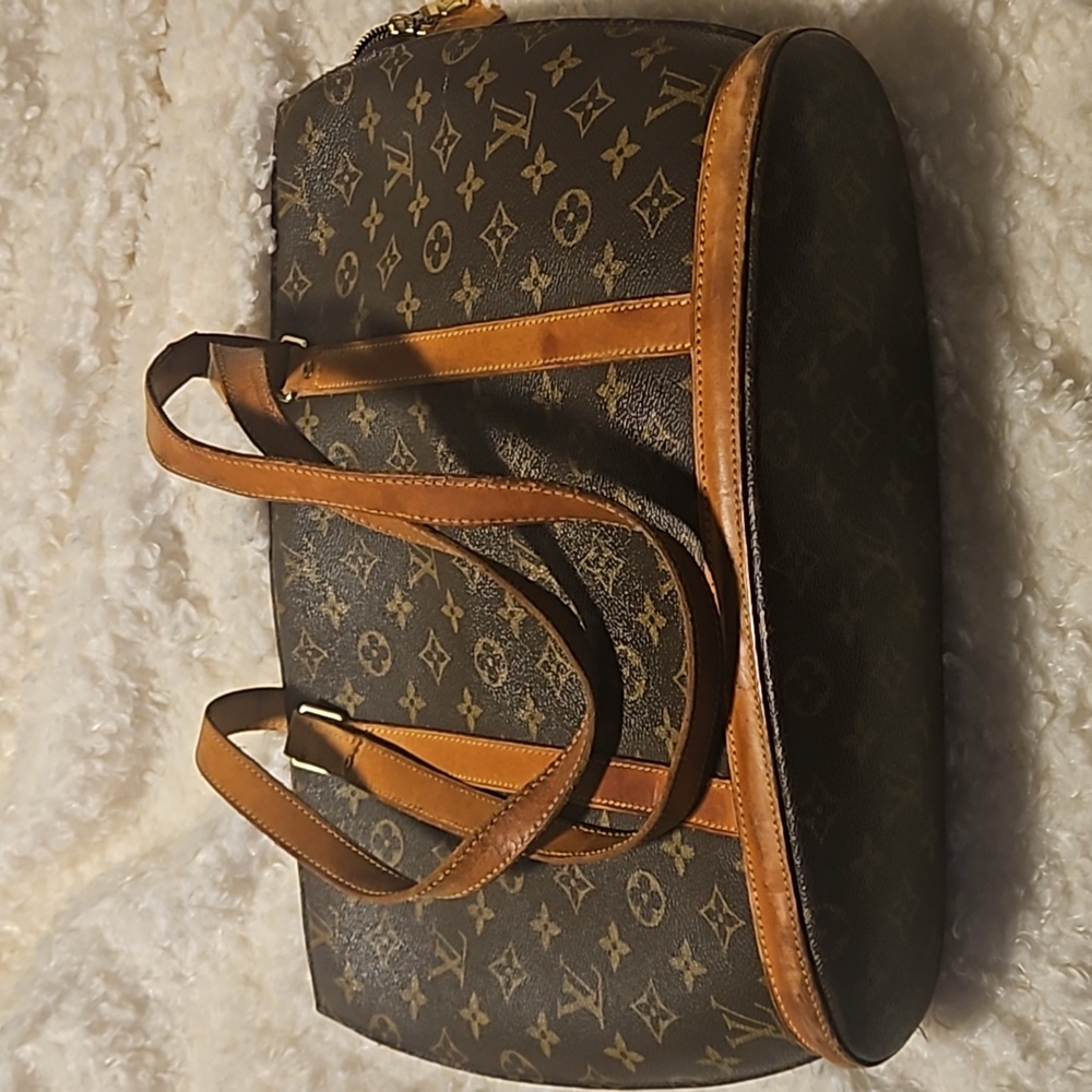 Louis Vuitton Babylone tote bag